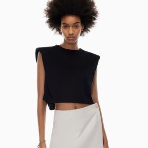 Aritzia Babaton Shoulder Pad Cropped Tank